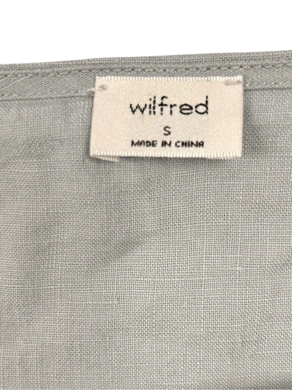 Aritzia Wilfred Venue crop top,S, linen blend, tie front, deep v BeachCover-up - Picture 2 of 7